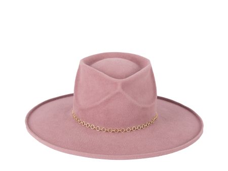 Claude Hat Online now